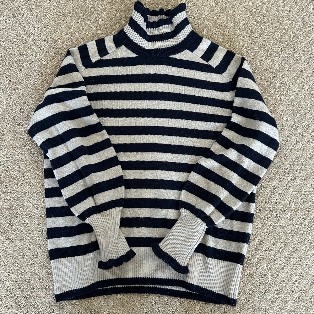 Beautiful warm navy and oatmeal sweater